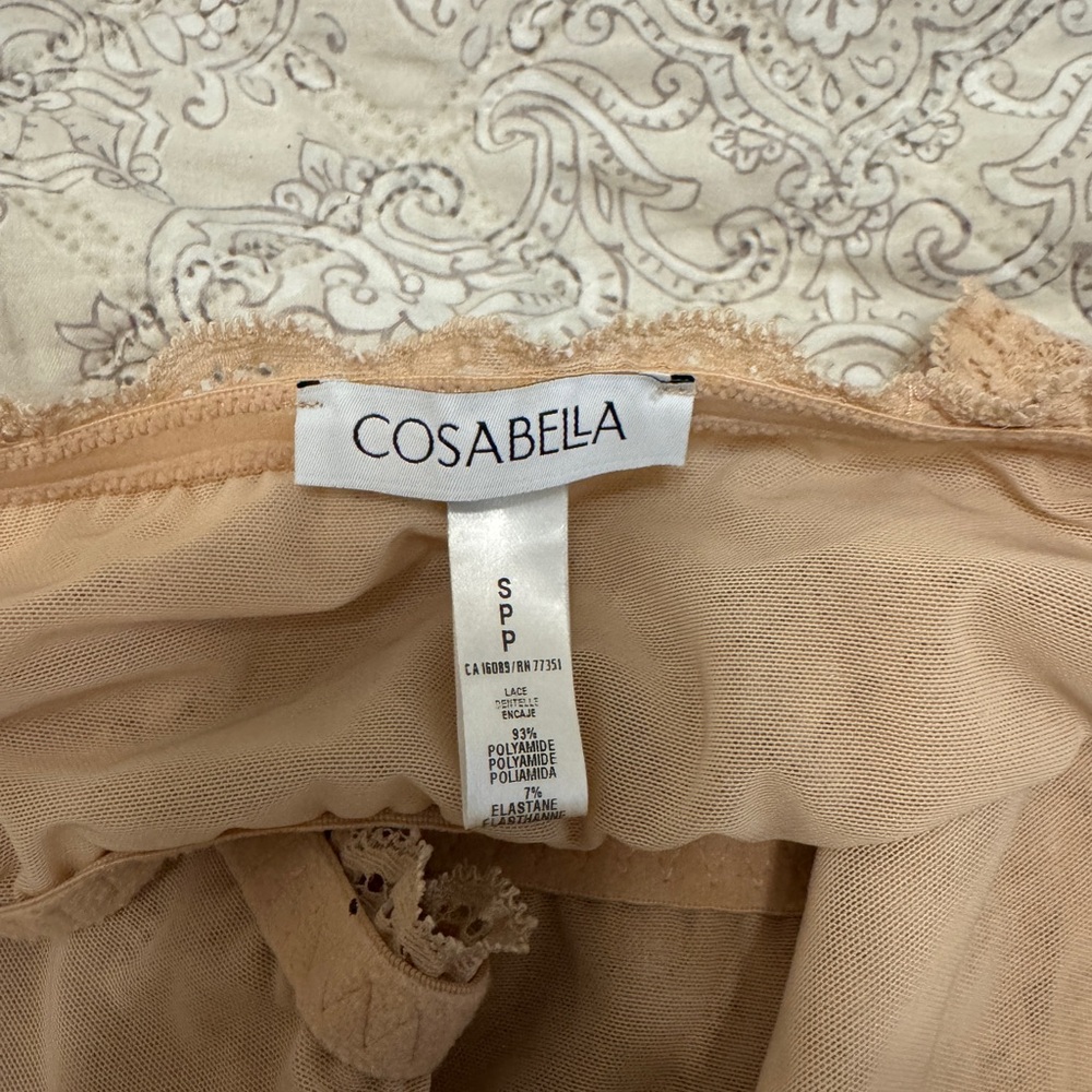 Cosabella Lace Bandeau in Beige - Picture 3 of 3
